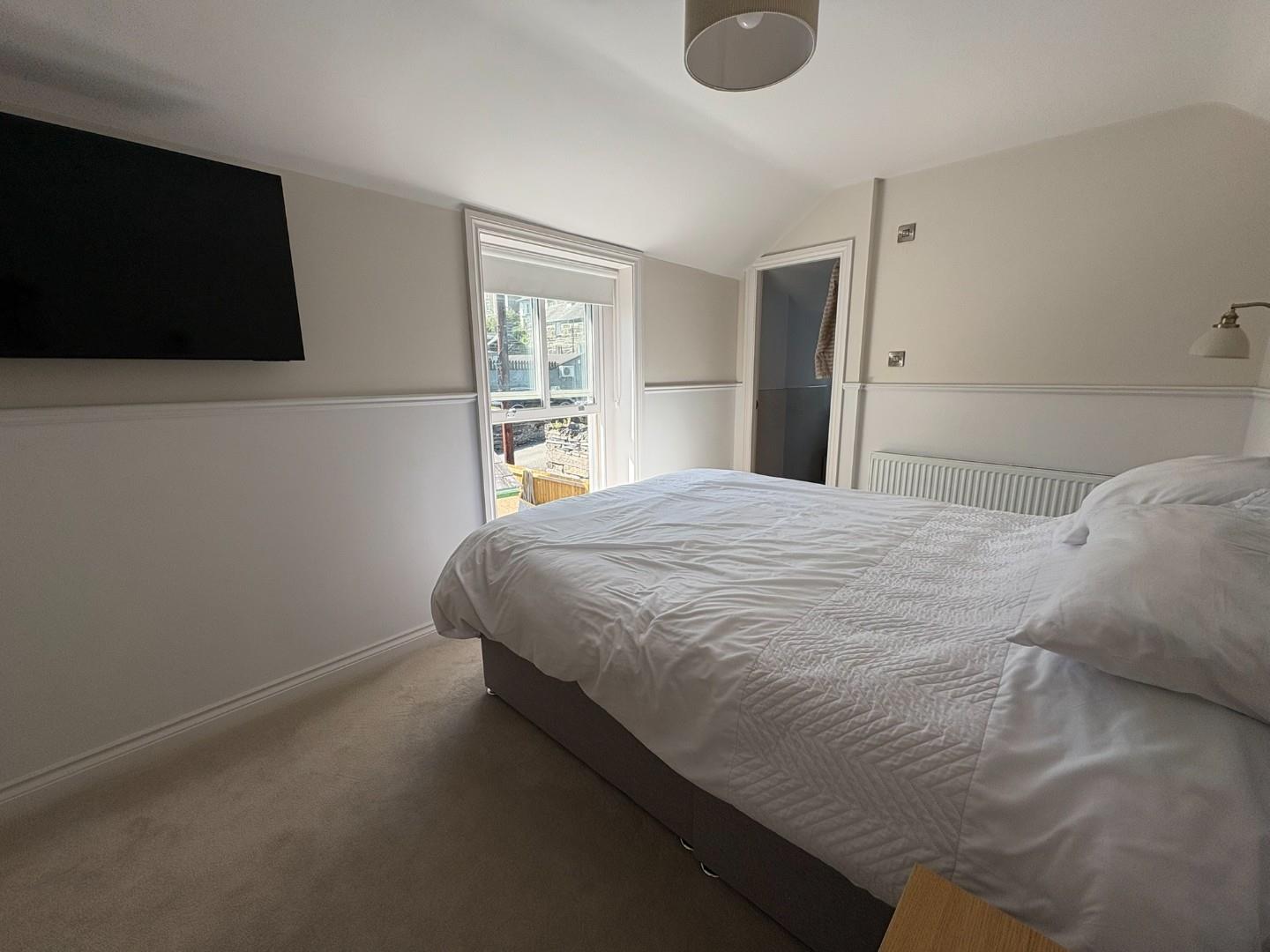 Bedroom 2.JPEG